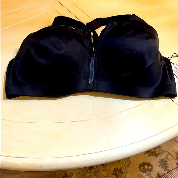Sweaty Betty Black Strapless Bra with Front Zipper VICTORIA SECRET 40DD - Picture 1 of 6
